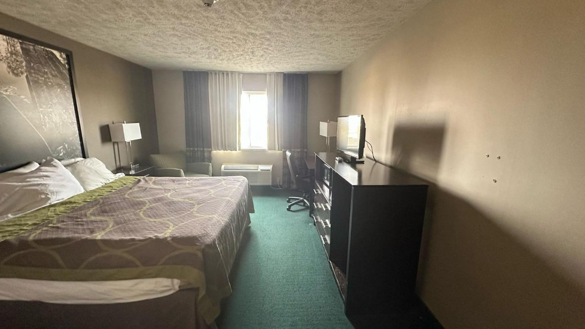 Burgundy Inn & Suites By Oyo El Paso 外观 照片