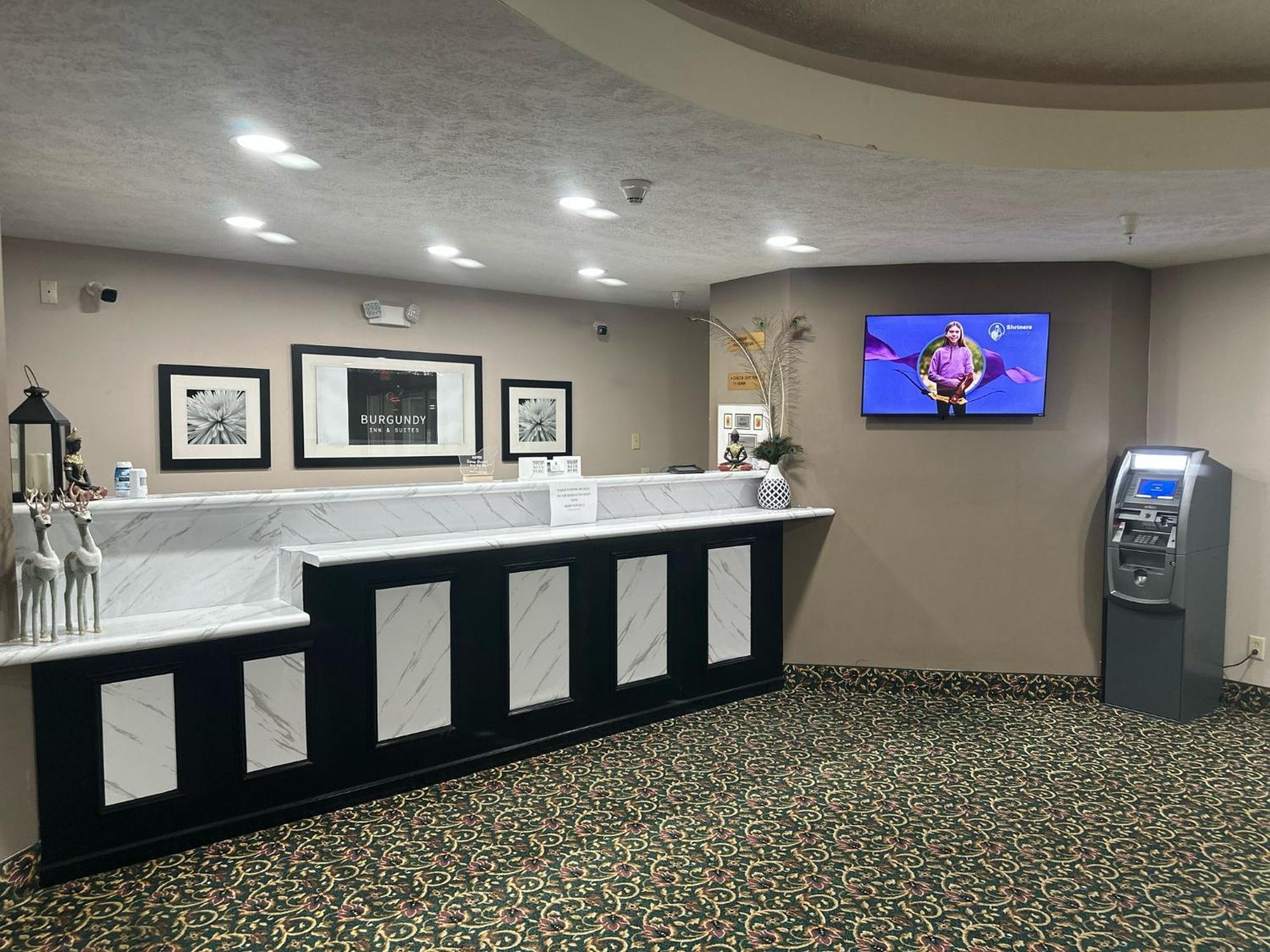 Burgundy Inn & Suites By Oyo El Paso 外观 照片